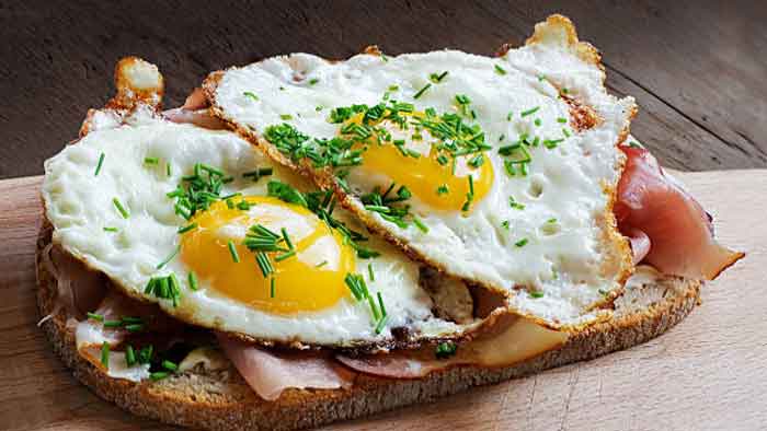 huevos estrellados - recetas faciles